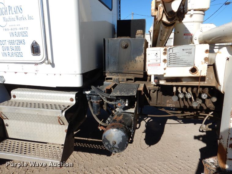 image for item DL3528 1994 Kenworth T800  crane truck