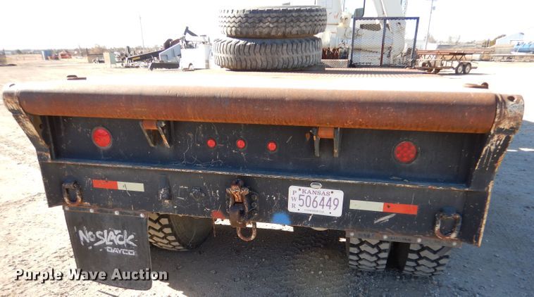 image for item DL3528 1994 Kenworth T800  crane truck