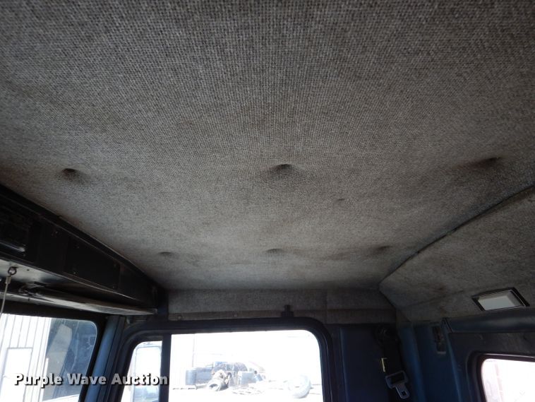 image for item DL3528 1994 Kenworth T800  crane truck