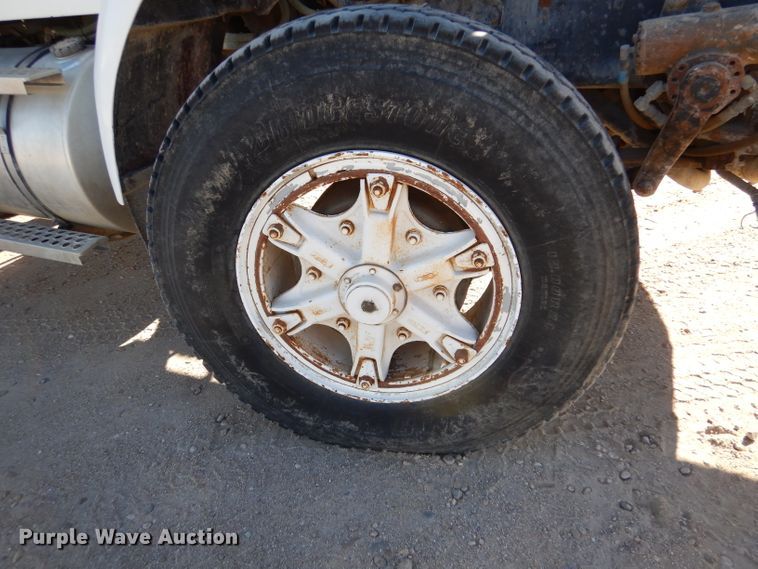 image for item DL3528 1994 Kenworth T800  crane truck