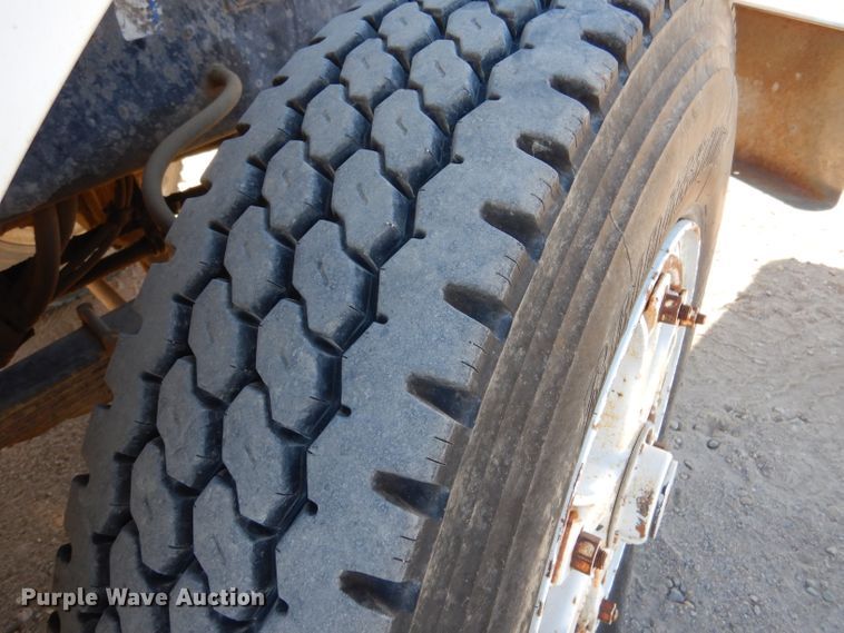 image for item DL3528 1994 Kenworth T800  crane truck