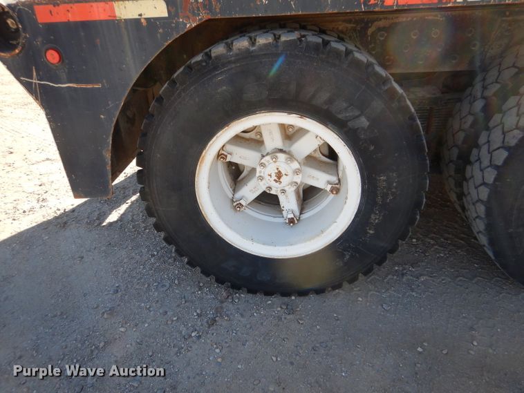 image for item DL3528 1994 Kenworth T800  crane truck