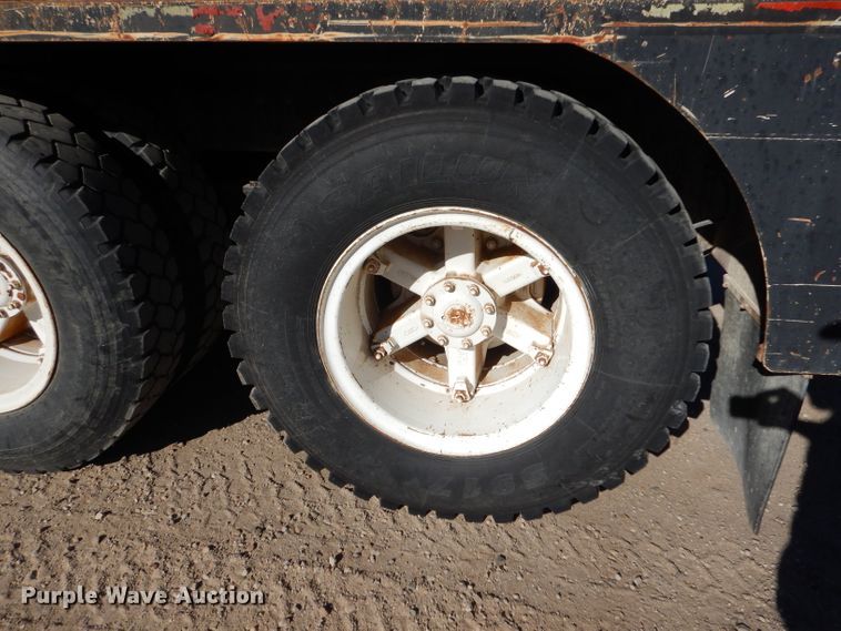 image for item DL3528 1994 Kenworth T800  crane truck