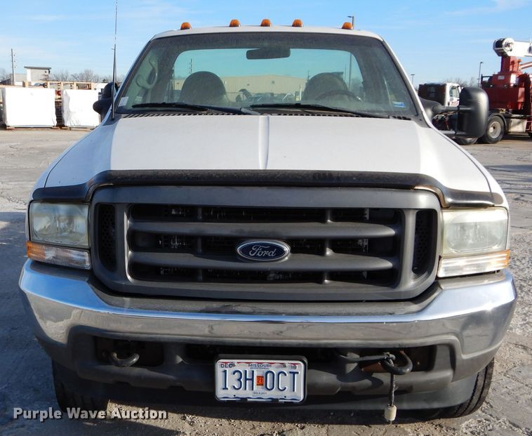 image for item DM4448 2002 Ford F450 Super Duty XL  truck cab and chassis
