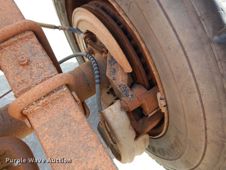 image for item DM4448 2002 Ford F450 Super Duty XL  truck cab and chassis