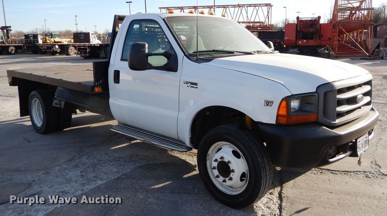 image for item DM4449 1999 Ford F550  flatbed truck
