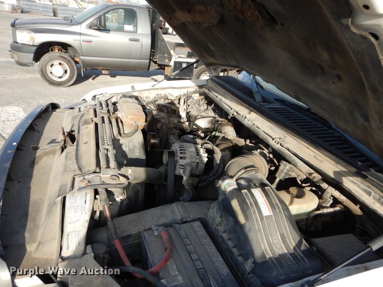 image for item DM4449 1999 Ford F550  flatbed truck