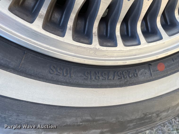 image for item DN0088 1995 Cadillac Fleetwood  limousine