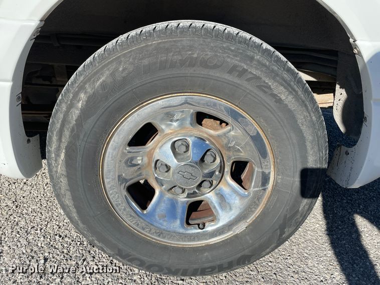 image for item DN0090 2001 Chevrolet Astro  van