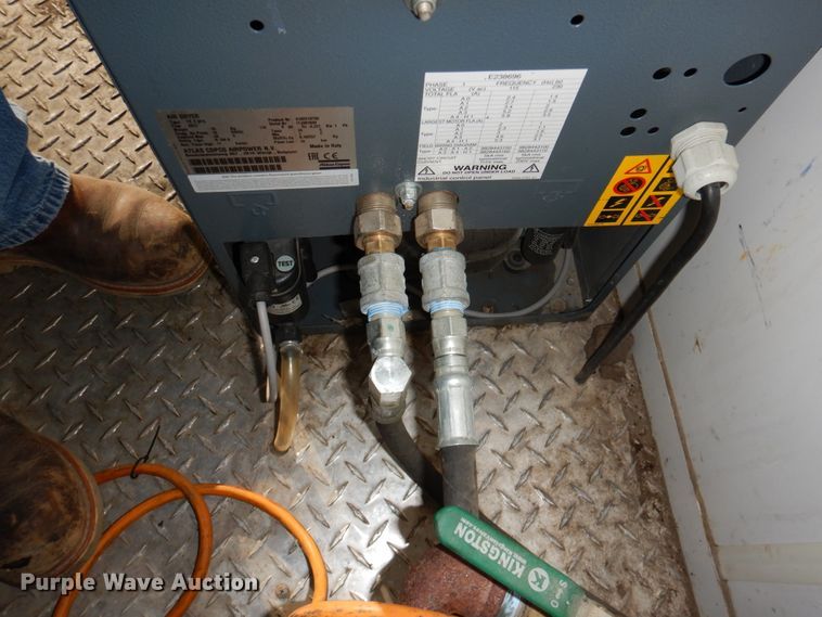 image for item DN2554 2019 Pace  Spray foam trailer