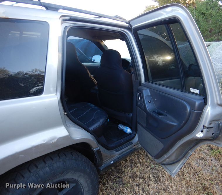 image for item DN5260 2000 Jeep Grand Cherokee  SUV