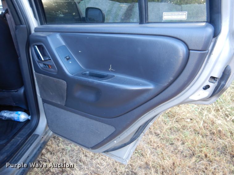 image for item DN5260 2000 Jeep Grand Cherokee  SUV