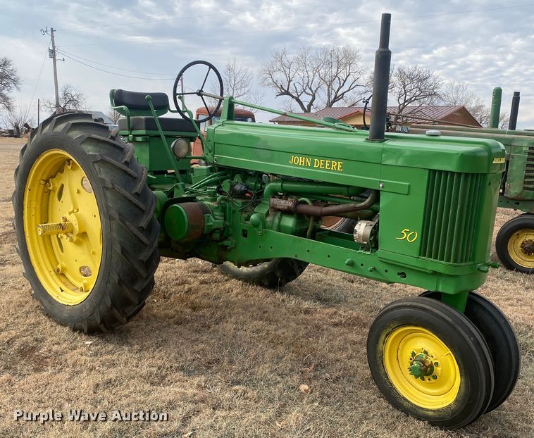 image for item IG9273 1953 John Deere 50  tractor