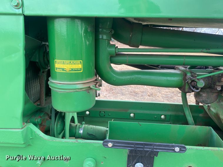 image for item IG9273 1953 John Deere 50  tractor