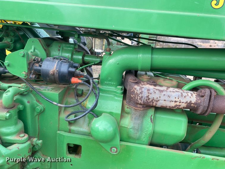 image for item IG9273 1953 John Deere 50  tractor
