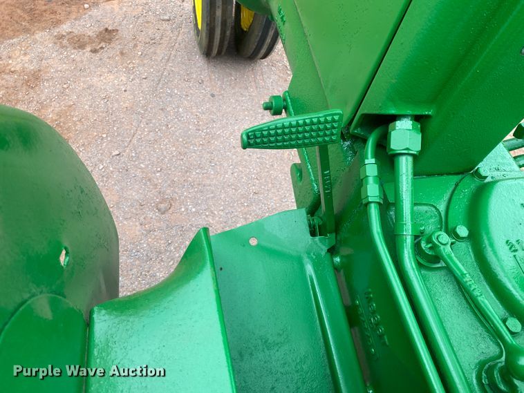 image for item IG9274 John Deere MT  tractor