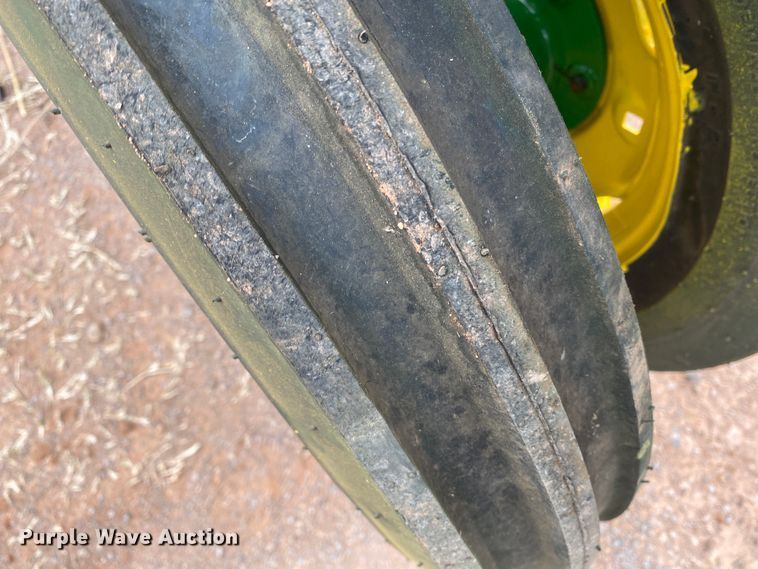 image for item IG9274 John Deere MT  tractor