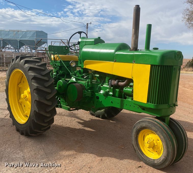 image for item IG9275 1959 John Deere 730  tractor