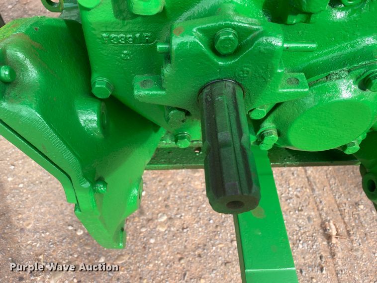 image for item IG9275 1959 John Deere 730  tractor