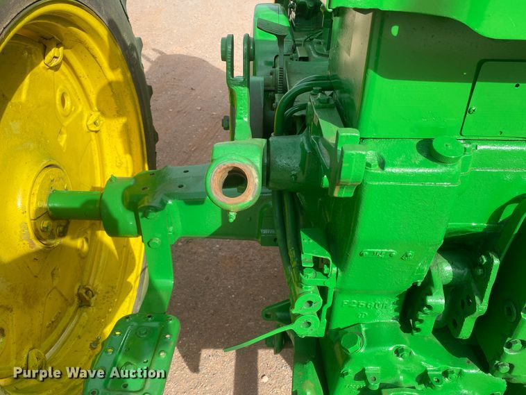 image for item IG9275 1959 John Deere 730  tractor