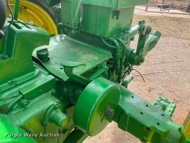 image for item IG9275 1959 John Deere 730  tractor