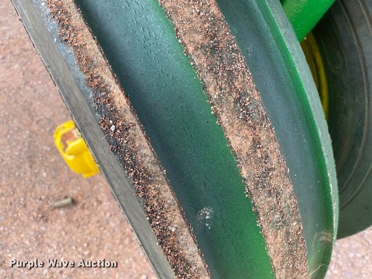 image for item IG9275 1959 John Deere 730  tractor