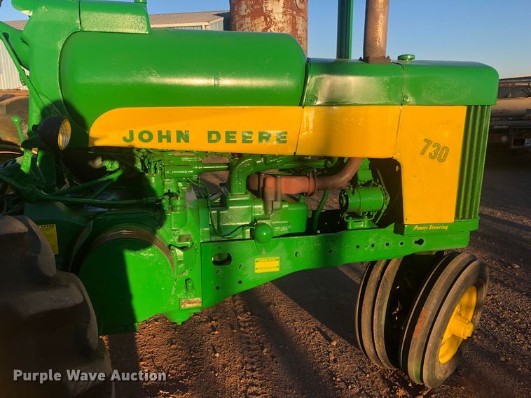 image for item IG9275 1959 John Deere 730  tractor