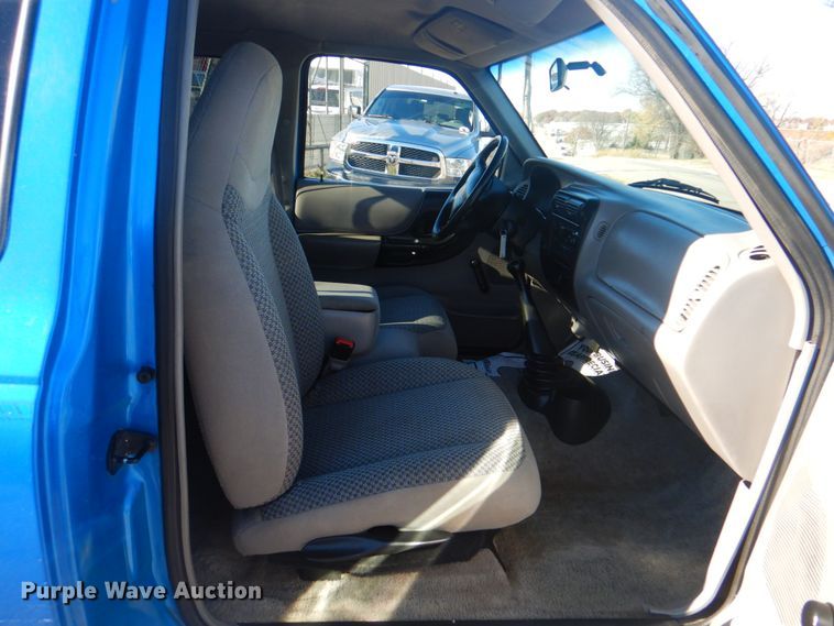 image for item IG9502 1998 Ford Ranger  SuperCab pickup truck