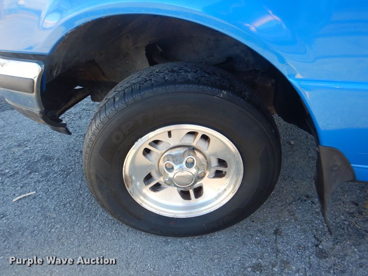 image for item IG9502 1998 Ford Ranger  SuperCab pickup truck