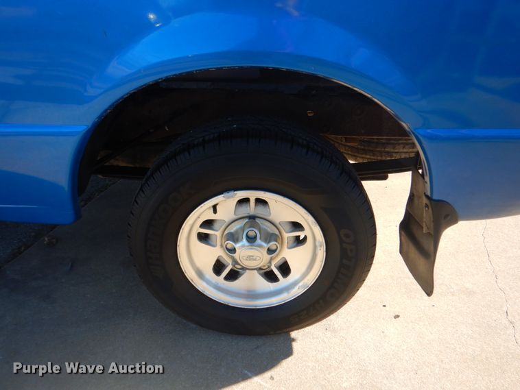 image for item IG9502 1998 Ford Ranger  SuperCab pickup truck
