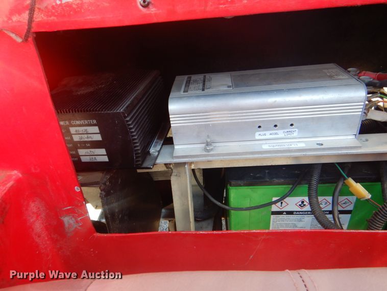 image for item IG9512 American Custom Golf Cars H3  golf cart