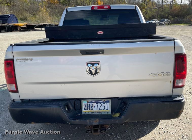 image for item IK9627 2014 Dodge Ram 1500  Crew Cab pickup truck