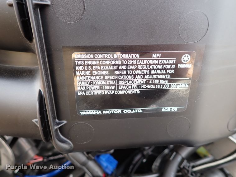 image for item IS9270 2019 Phoenix 721 PRO XP  boat