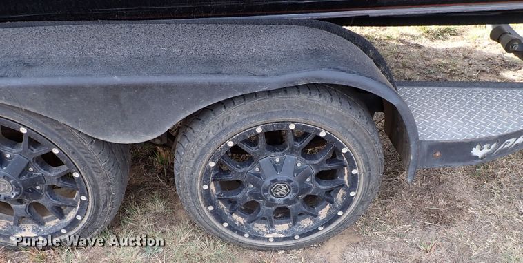 image for item IS9270 2019 Phoenix 721 PRO XP  boat