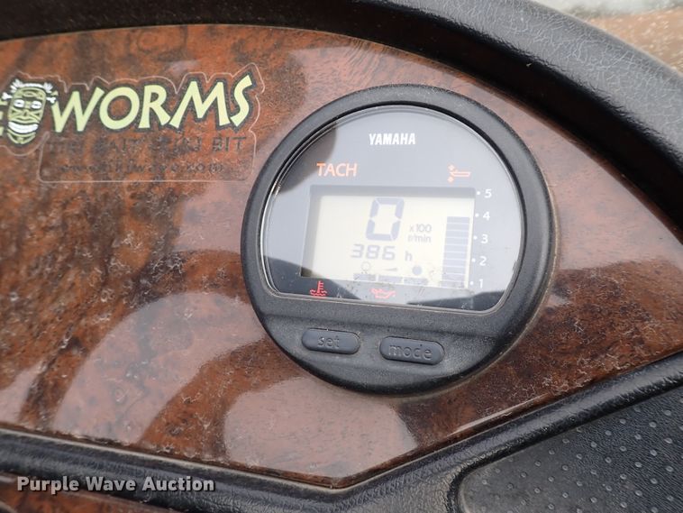 image for item IS9271 2002 Ranger 520VX  boat