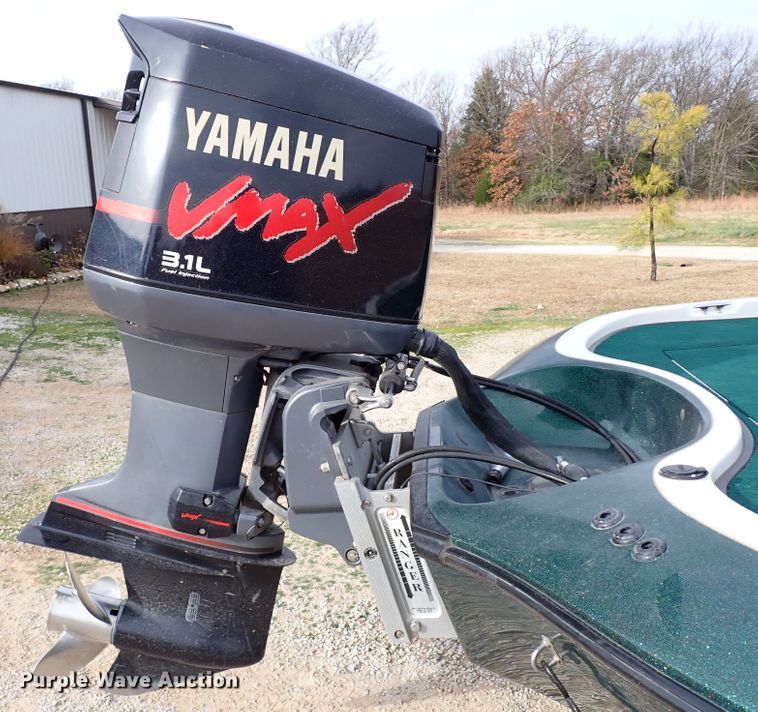 image for item IS9271 2002 Ranger 520VX  boat