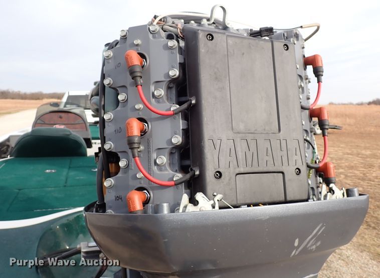 image for item IS9271 2002 Ranger 520VX  boat