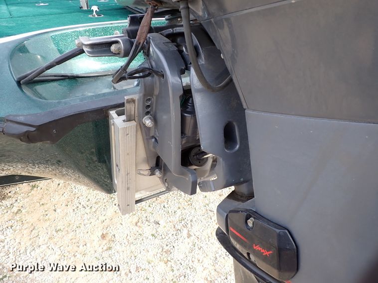 image for item IS9271 2002 Ranger 520VX  boat