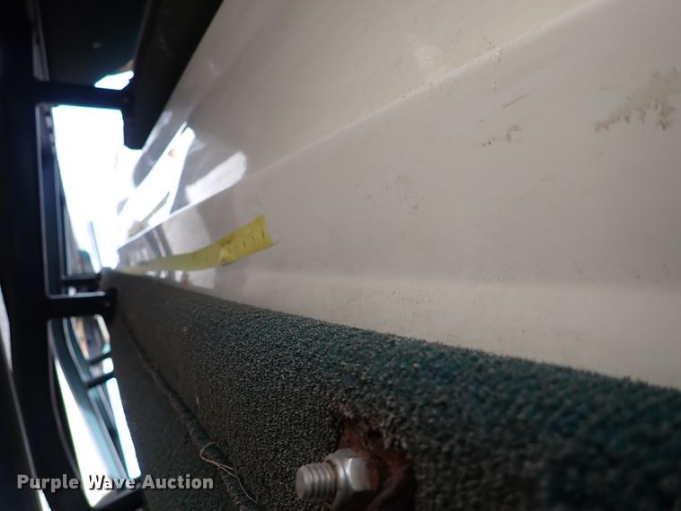 image for item IS9271 2002 Ranger 520VX  boat