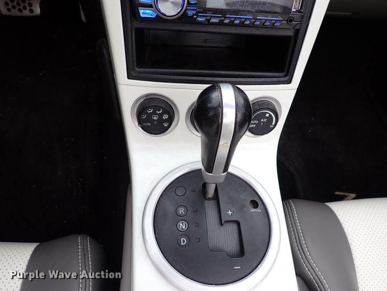 image for item IS9279 2004 Nissan 350Z  convertible