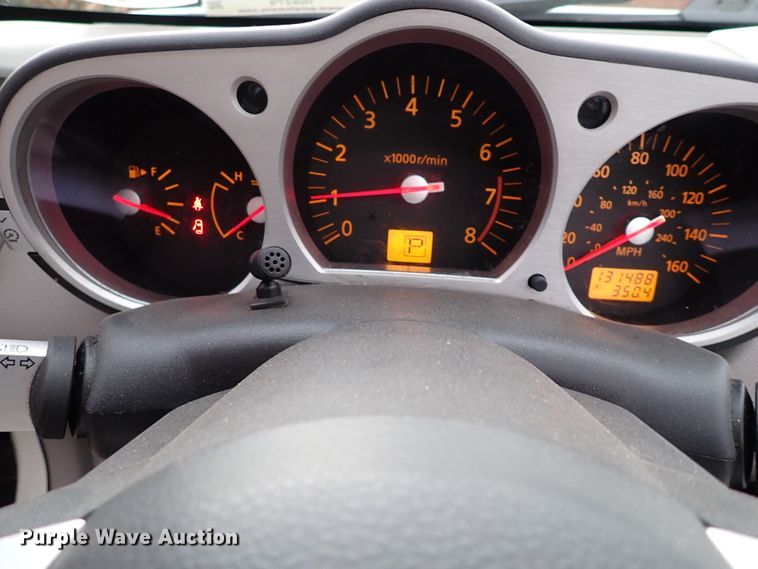 image for item IS9279 2004 Nissan 350Z  convertible