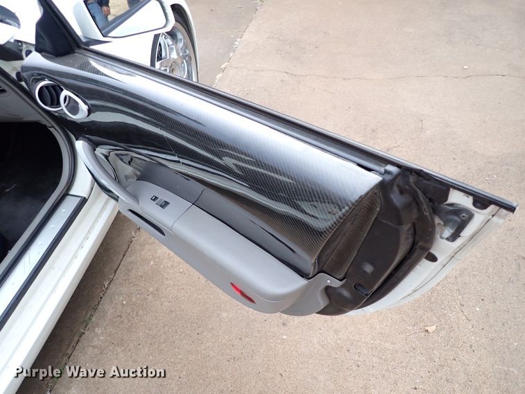 image for item IS9279 2004 Nissan 350Z  convertible