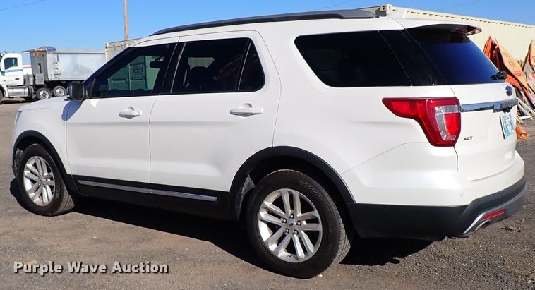 image for item IS9291 2017 Ford Explorer XLT  SUV