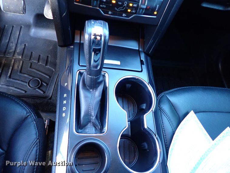 image for item IS9291 2017 Ford Explorer XLT  SUV