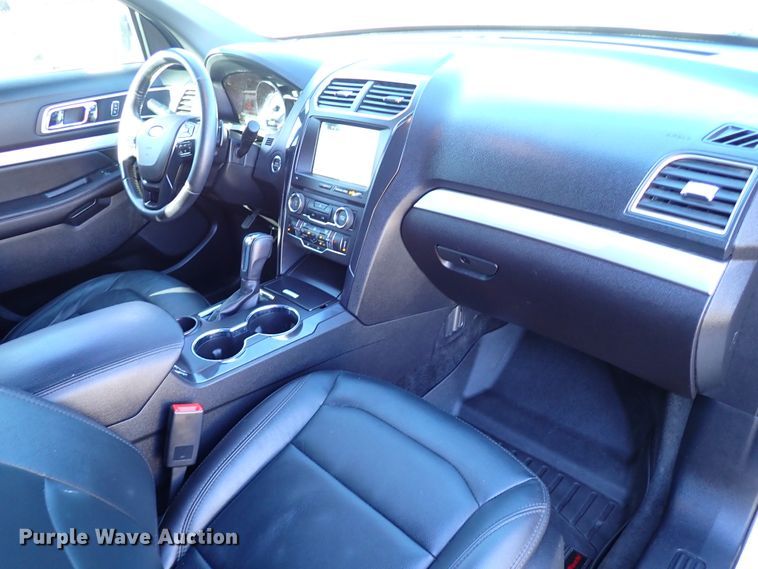 image for item IS9291 2017 Ford Explorer XLT  SUV