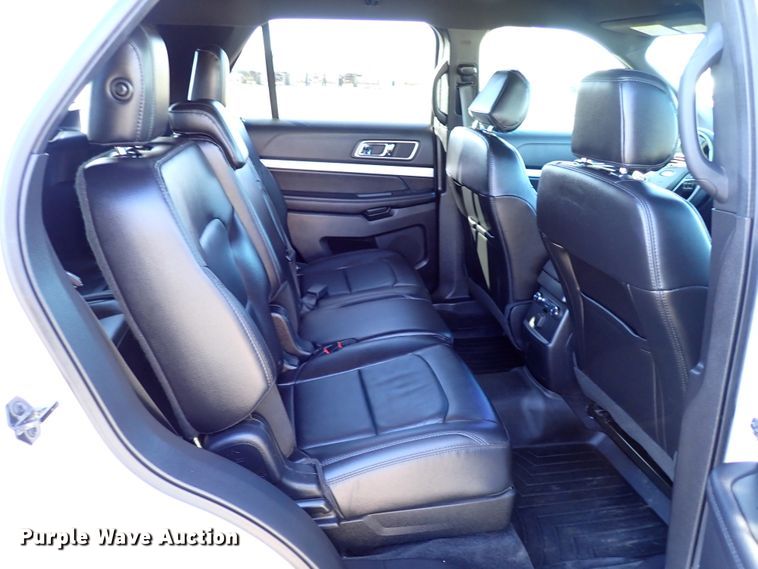 image for item IS9291 2017 Ford Explorer XLT  SUV