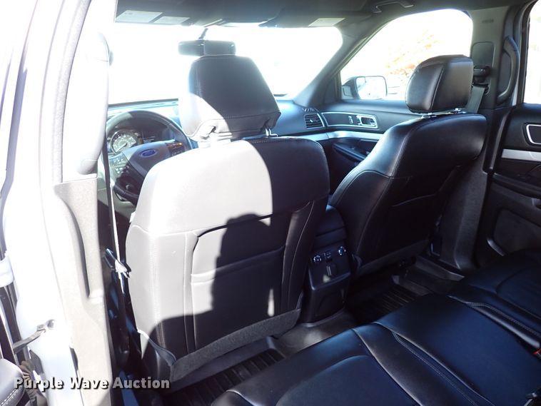 image for item IS9291 2017 Ford Explorer XLT  SUV