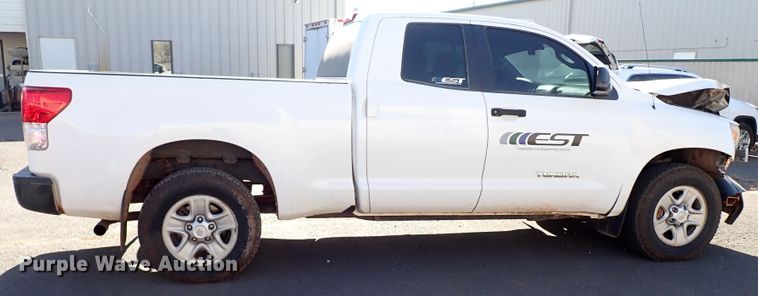 image for item IS9292 2012 Toyota Tundra  Double Cab pickup truck