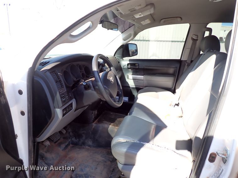 image for item IS9292 2012 Toyota Tundra  Double Cab pickup truck