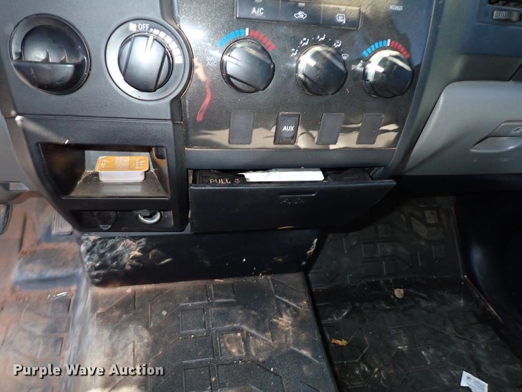 image for item IS9292 2012 Toyota Tundra  Double Cab pickup truck